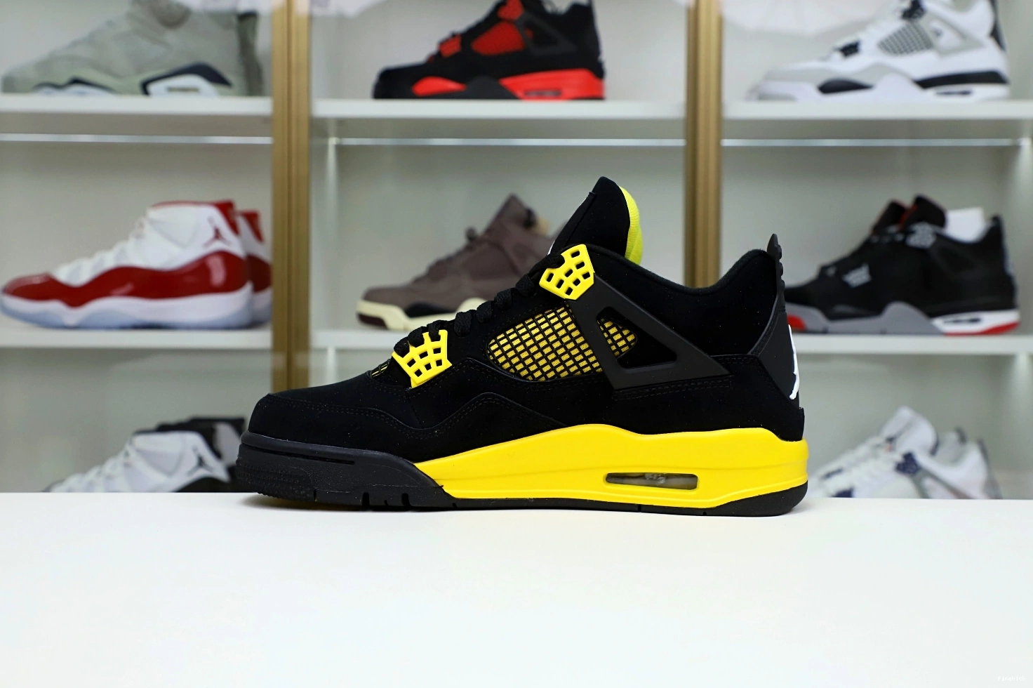 2023  Jordan Jordan4 thunder Air 0825